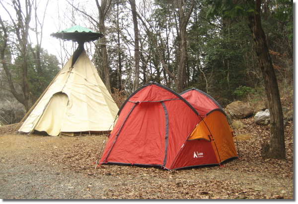 ティピーサイト、持ち込みテント、キャンプ